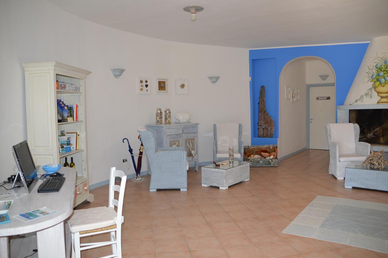 Hotel Il Timone Cugnana Eksteriør bilde