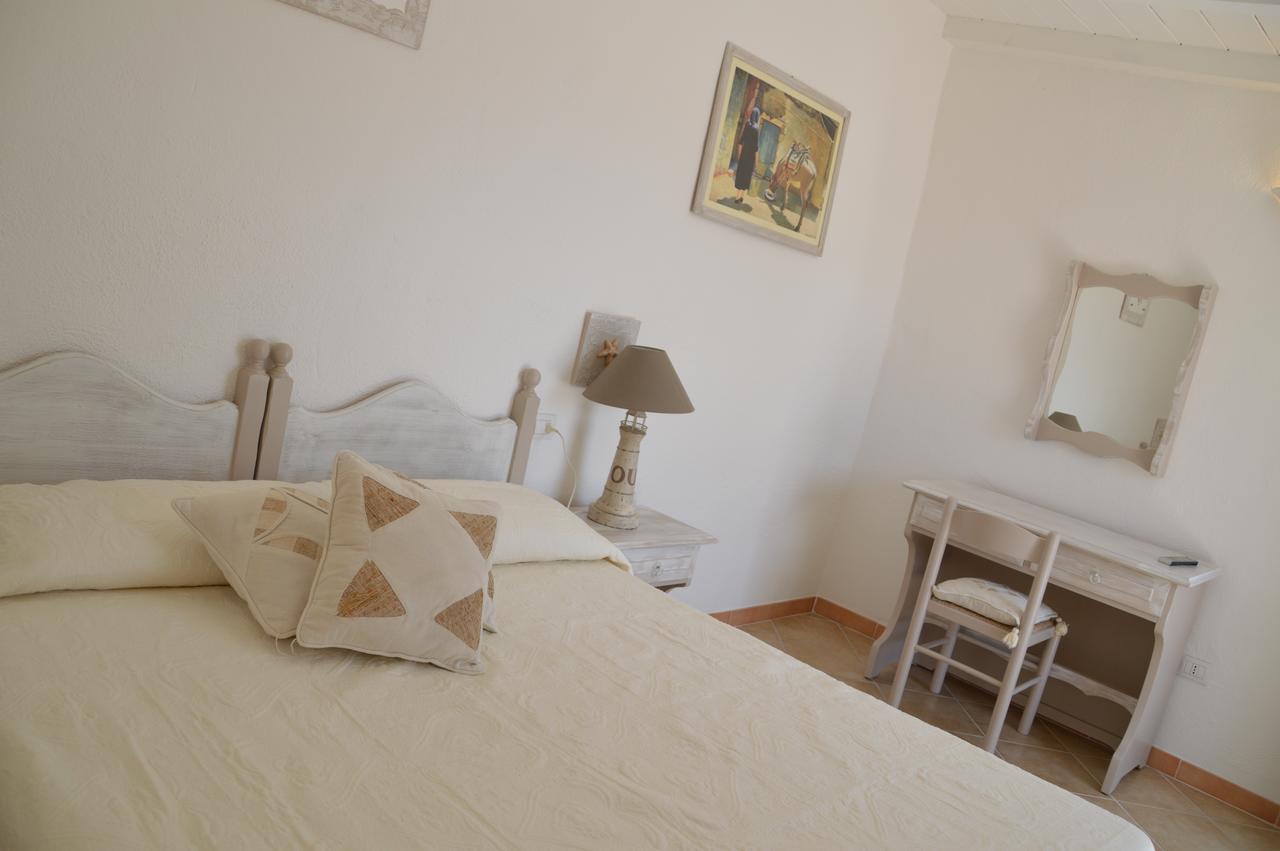 Hotel Il Timone Cugnana Eksteriør bilde